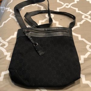 Gucci Crossbody bag (Unisex)